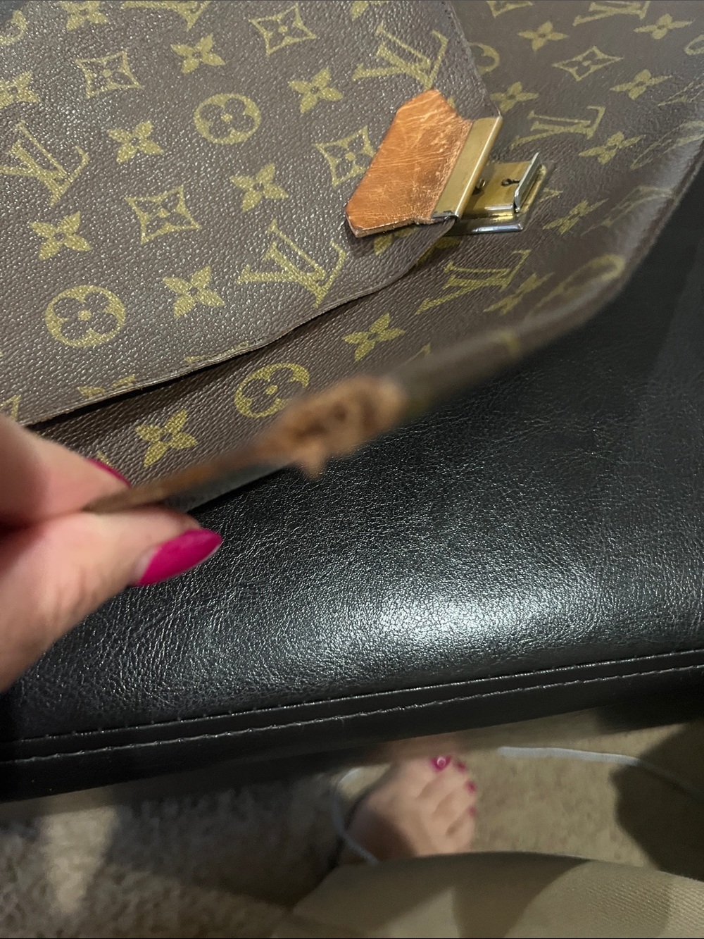 Louis Vuitton Monogram Envelope Beiefcase in Brown with Gold Hardware-Project - Picture 10 of 12